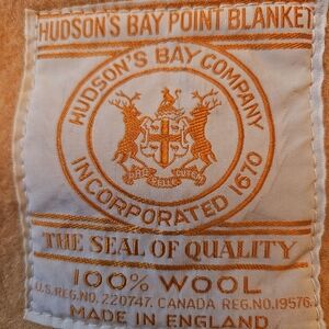 HUDSONS BAY POINT BLANKET 100% WOOL MADE IN ENGLAND